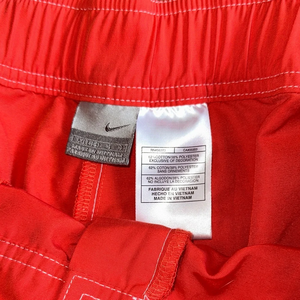Nike Windbreaker Capris - Picture 2 of 3